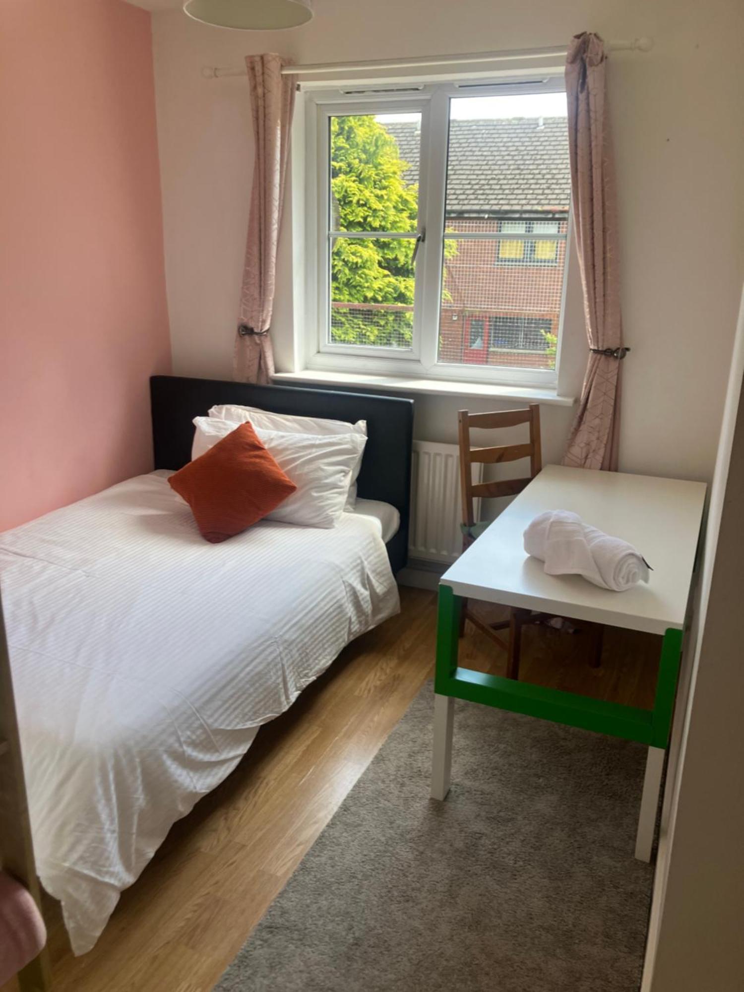 Urban Escape Glasgow Green Free Parking 20Min Walk To City Center Esterno foto